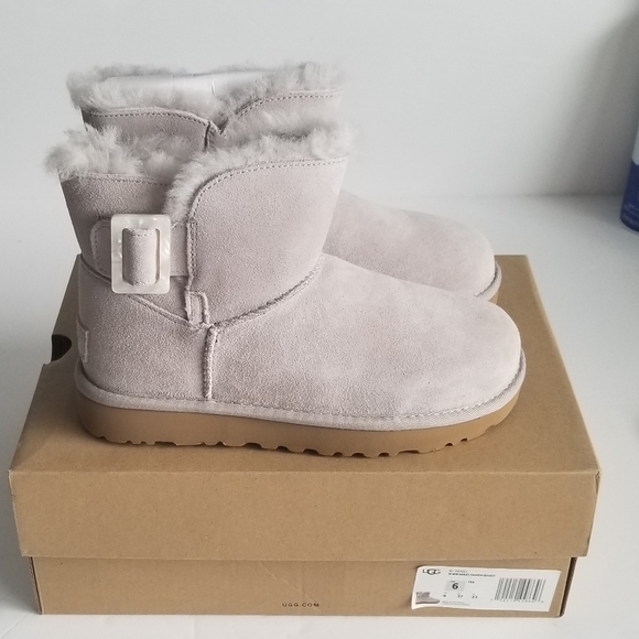 Ugg Women's Mini Bailey Fashion Buckle Boots in White, Size 6